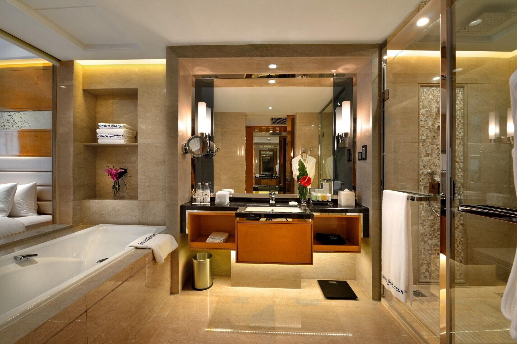 Howard Johnson Hi - Tech Plaza Chengdu Esterno foto