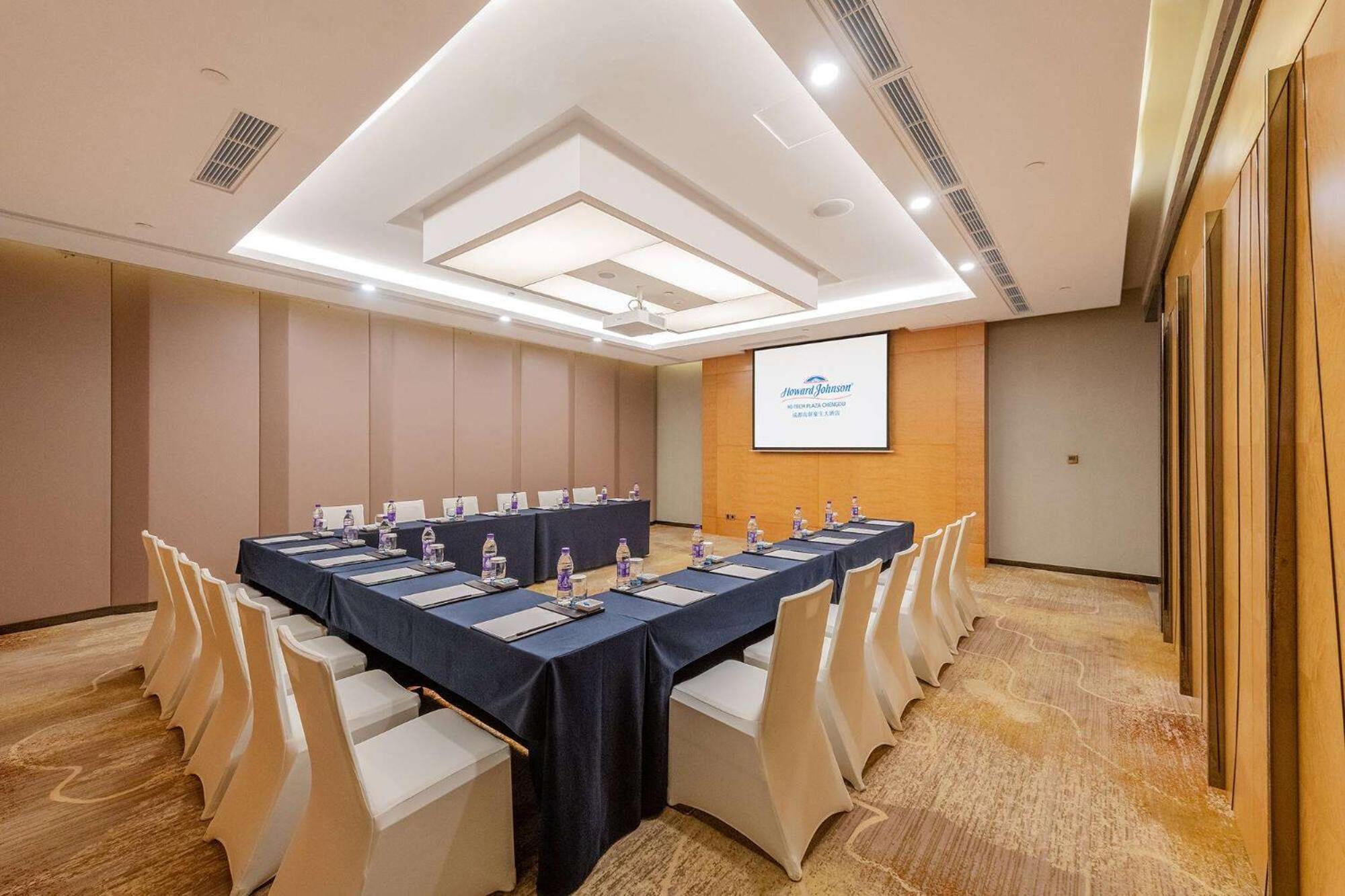 Howard Johnson Hi - Tech Plaza Chengdu Esterno foto